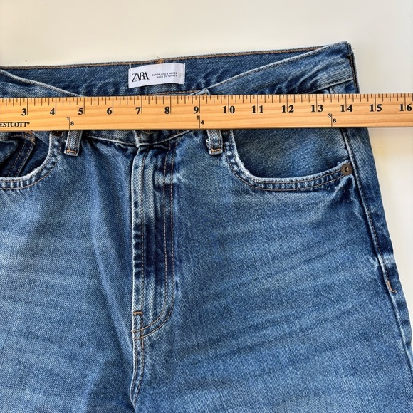ZARA Women's High Rise High Waist Wide Leg Straight Leg Medium Wash Jeans Sz 4 - Picture 6 of 8